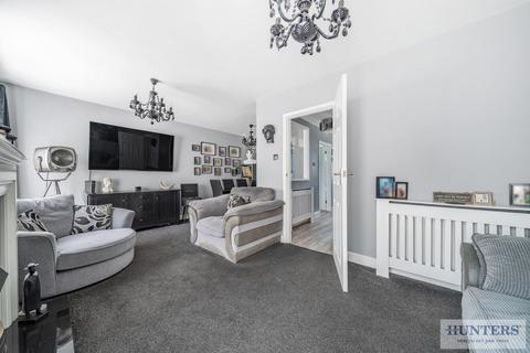 4 Bramble Croft, Erith, DA8 1BX
