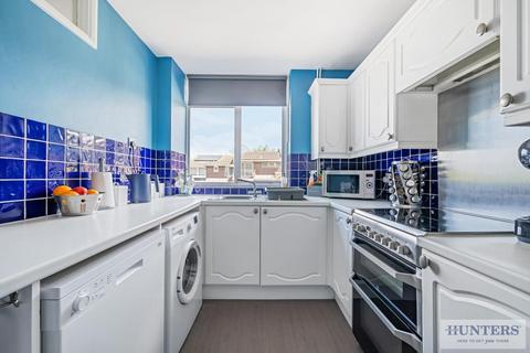 4 Bramble Croft, Erith, DA8 1BX