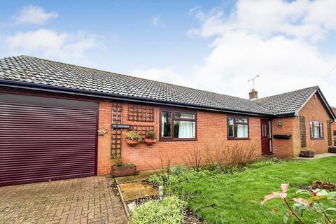 3 bedroom detached bungalow for sale, Low Road, Grayingham, Gainsborough