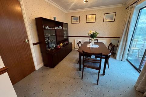 3 bedroom detached bungalow for sale, Low Road, Grayingham, Gainsborough