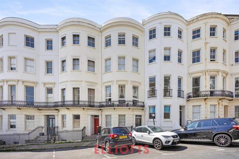 2 bedroom apartment for sale, Chesham Place, Brighton