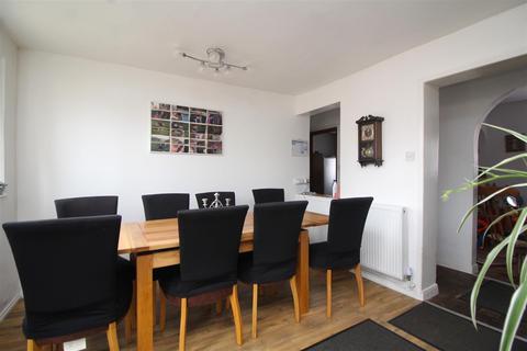 3 bedroom end of terrace house for sale, Padholme Road, Peterborough