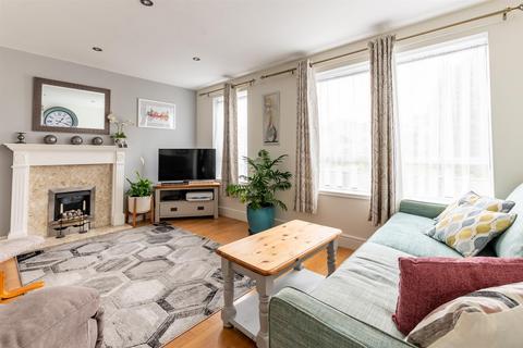 3 bedroom end of terrace house for sale, Blackmore Drive, Bath