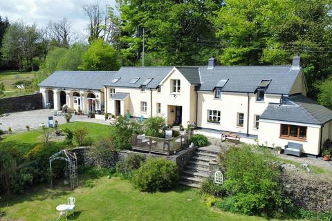 6 bedroom property with land for sale, Llanfair Clydogau, Lampeter