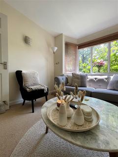 4 bedroom semi-detached house to rent, Widney Road, Bentley Heath, Solihull, West Midlands