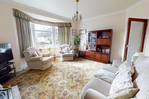 4 bedroom semi-detached house for sale, Upper Sutherland Road, Lightcliffe, Halifax