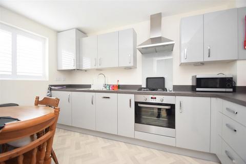 46 Morant View, Bowbrook, Shrewsbury, SY5 8QG