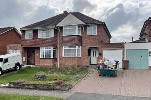 15 Lindrosa Road, Sutton Coldfield, B74 3JY