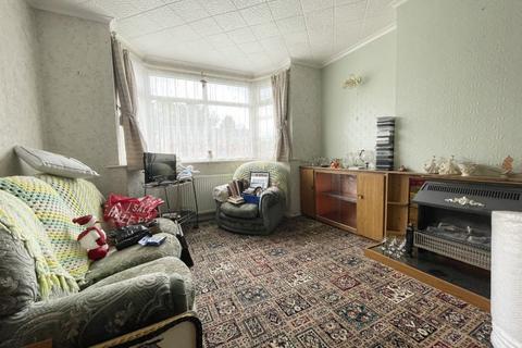 15 Lindrosa Road, Sutton Coldfield, B74 3JY
