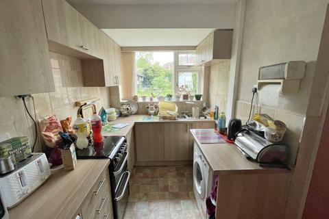 15 Lindrosa Road, Sutton Coldfield, B74 3JY