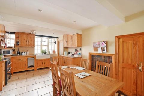 4 bedroom semi-detached house for sale, Church Street, Dronfield