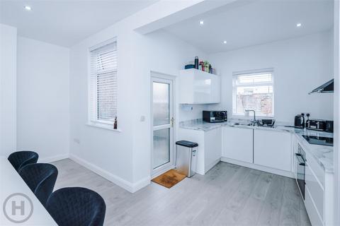 3 bedroom end of terrace house for sale, Union Street, Tyldesley, Manchester