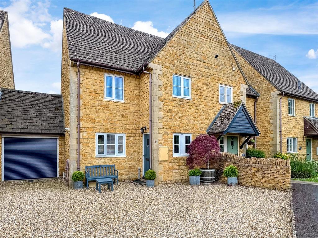 Poplars Close, Chipping Campden 2 bed house - £499,000