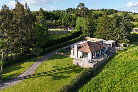 2 bedroom detached bungalow for sale, Pennon Lea, Millthorpe Lane, Holmesfield, Dronfield