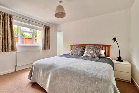 3 bedroom detached bungalow for sale, Heazle Place, Stroud, GL5 1UW