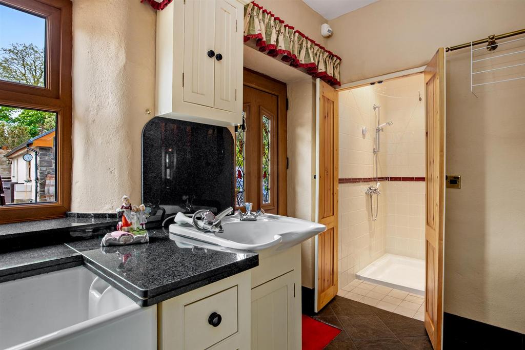 Utility room and shower