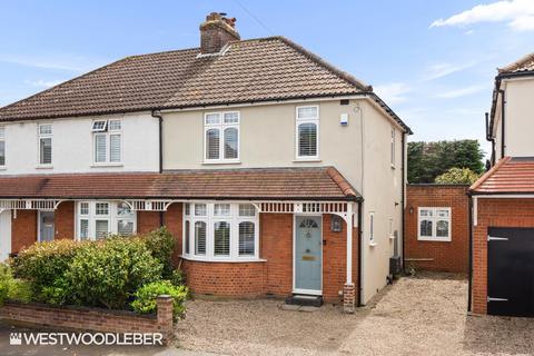 3 bedroom semi-detached house for sale, Bushby Avenue, Broxbourne EN10