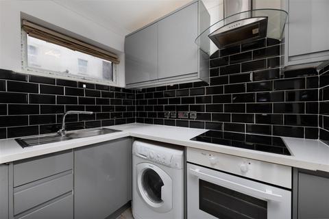 Studio for sale, Prince Road, London