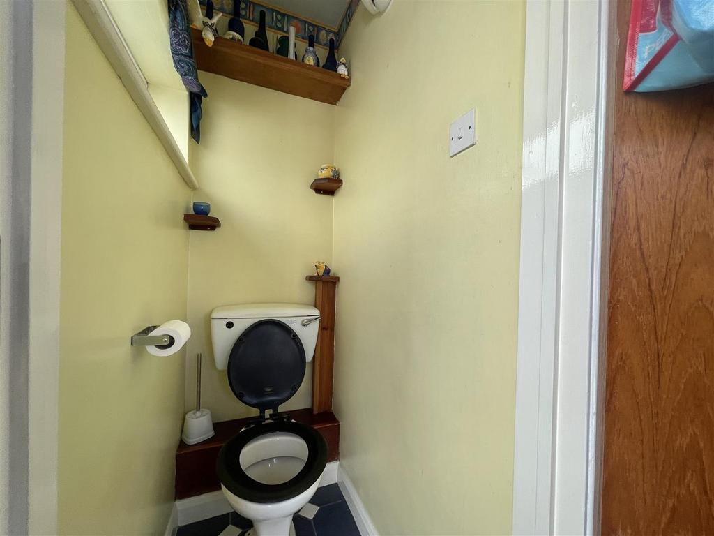 Downstairs wc