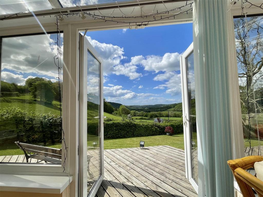 Conservatory dining area