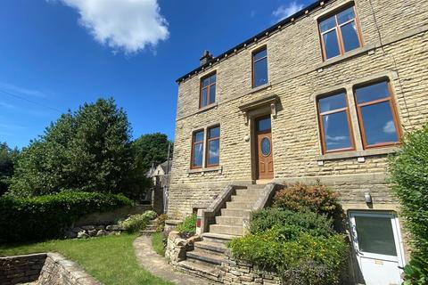 4 bedroom detached house for sale, Ilkley Road, Riddlesden, BD20 5PS