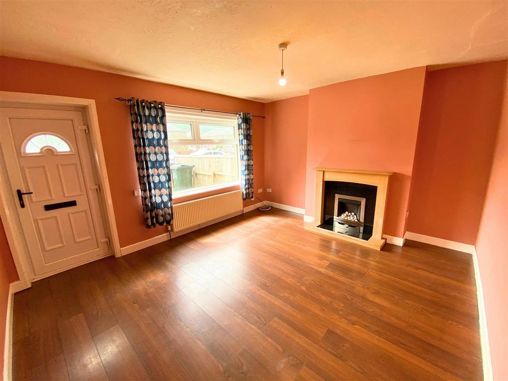 Garforth Road, Keighley, BD21 4DR 3 bed townhouse £125,000