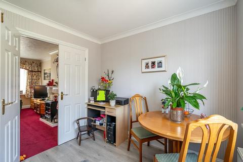 3 bedroom semi-detached house for sale, Warwick Close, Nyetimber, Bognor Regis
