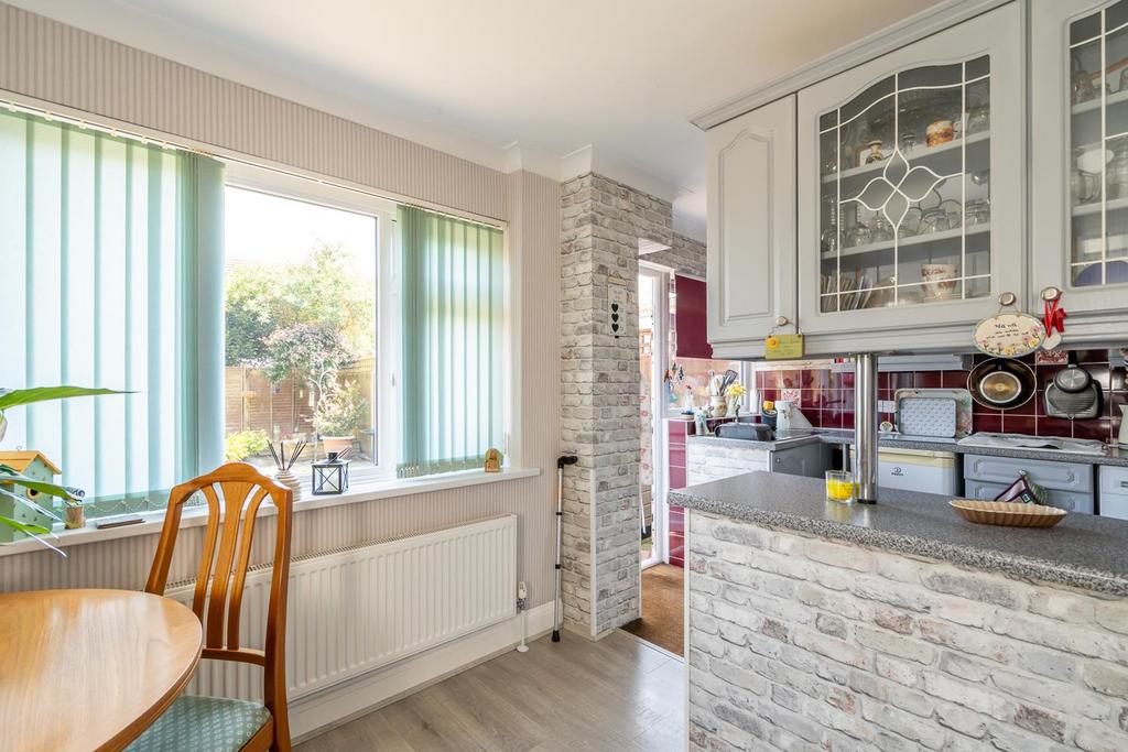 Dining Room to Kitchen.jpg