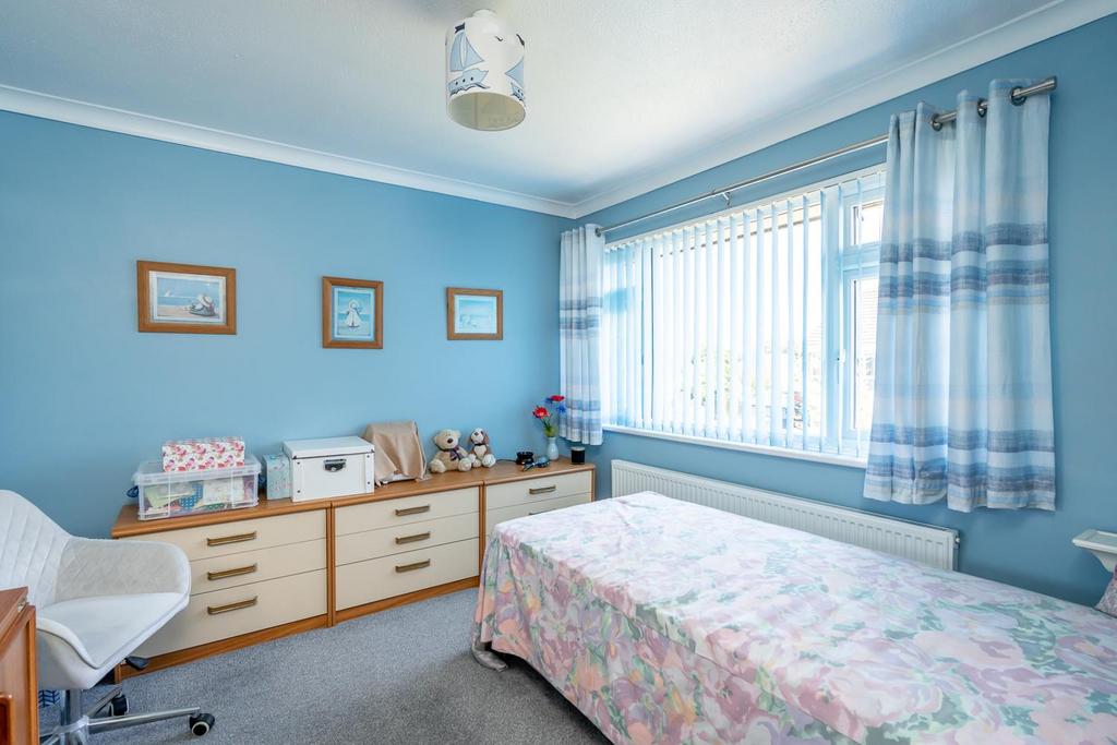 Bedroom 2.jpg