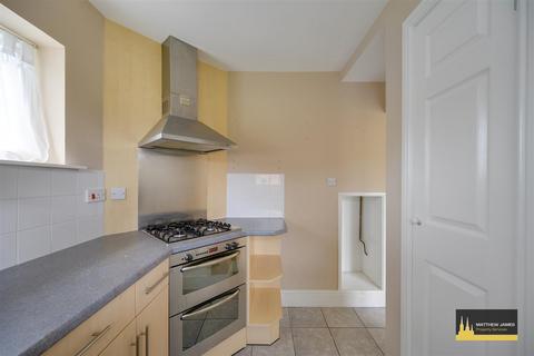 103 Barnfield Avenue, Allesley, Coventry, CV5 9FX