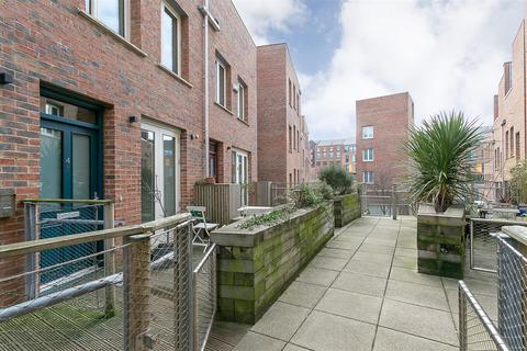 2 bedroom house to rent, Rosalind Place, Ouseburn, Newcastle upon Tyne
