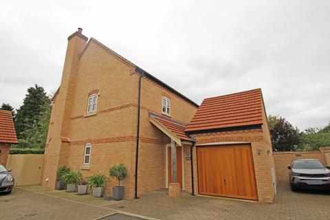 3 bedroom house for sale, Minuet Paddocks, Peterborough PE7