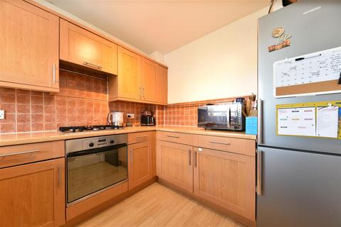 3 bedroom end of terrace house for sale, Mayles Close, Stevenage