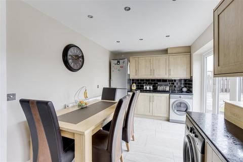 3 bedroom terraced house for sale, Whitworth Rise, Top Valley NG5