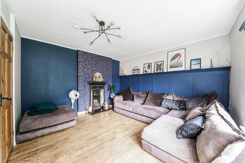 2 bedroom apartment for sale, The Copse, London E4