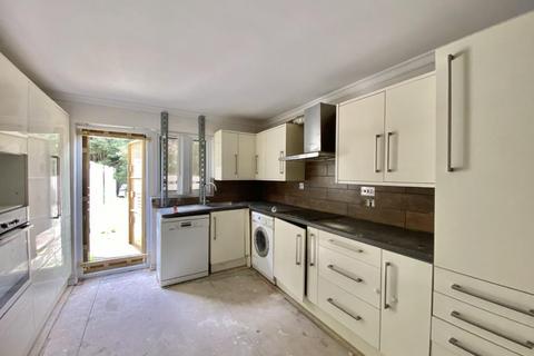 2 bedroom house for sale, Abbotswood Way, Hayes