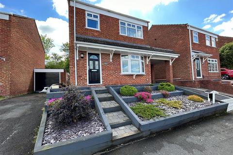 10 Aldeford Drive, Brierley Hill, DY5 3JF