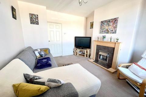 2 bedroom terraced house to rent, Smith Road, Stocksbridge, Sheffield, S36 1FG
