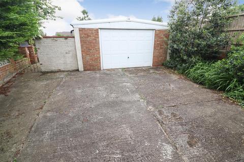 2 bedroom detached bungalow for sale, North End, Higham Ferrers NN10