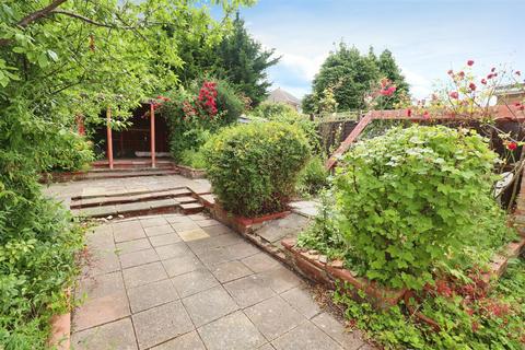 2 bedroom detached bungalow for sale, North End, Higham Ferrers NN10