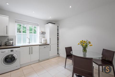 2 bedroom apartment for sale, Chesham Road, Berkhamsted