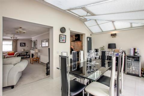 71 Cheyne Walk, Meopham, Gravesend, DA13 0PP