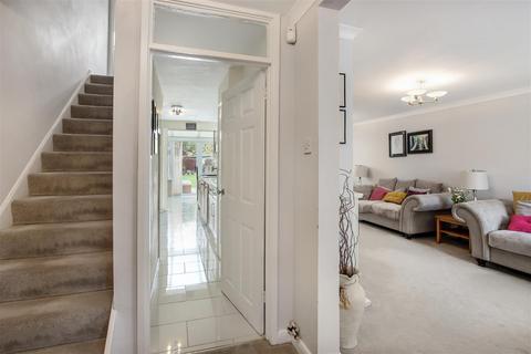 71 Cheyne Walk, Meopham, Gravesend, DA13 0PP