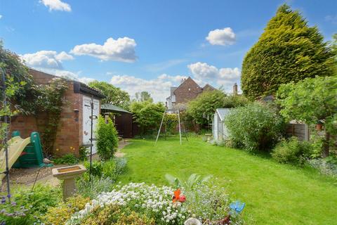 4 bedroom semi-detached house for sale, Douglas Road, Long Eaton