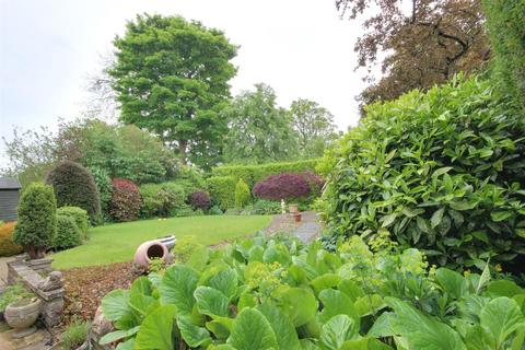 19 Manor Road, Swanland, North Ferriby, HU14 3NZ