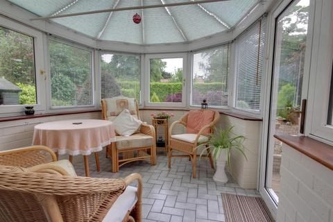 19 Manor Road, Swanland, North Ferriby, HU14 3NZ