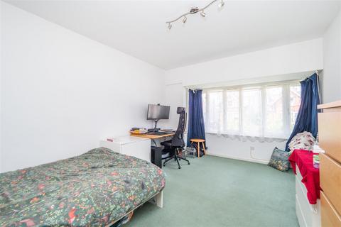 1 bedroom flat for sale, 4, 64-66 Egmont Road, Sutton