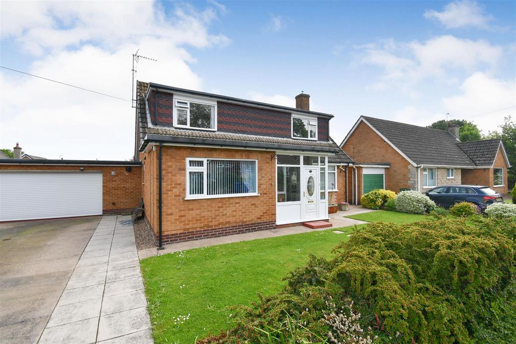 The Dales, Cottingham 3 bed detached bungalow for sale £380,000