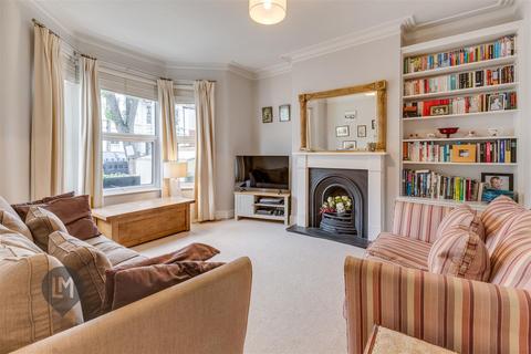 4 bedroom house for sale, Lavenham Road, London