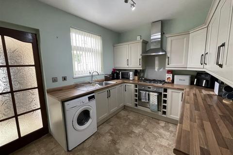 2 bedroom semi-detached house for sale, Tanygraig Road, Llanelli